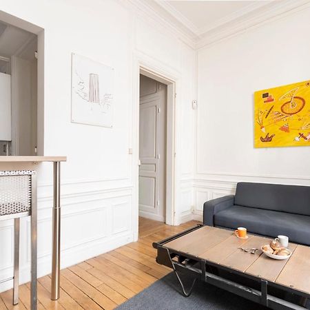 Guestready - Lovely Bright Flat With Private Patio Paris Ngoại thất bức ảnh