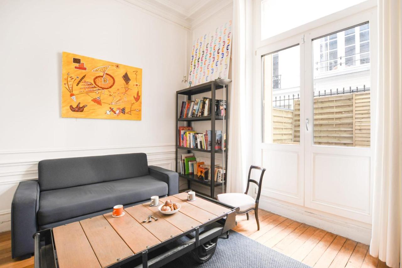 Guestready - Lovely Bright Flat With Private Patio Paris Ngoại thất bức ảnh