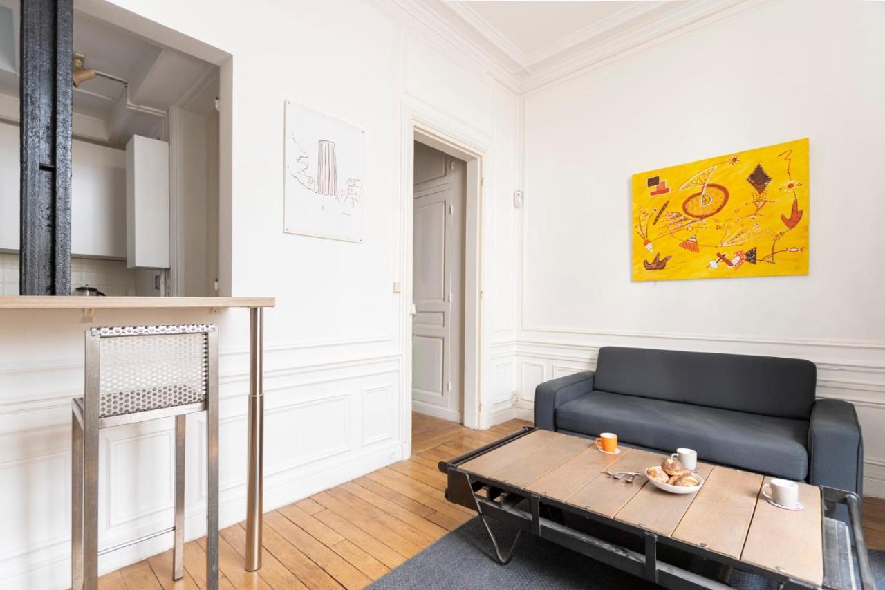 Guestready - Lovely Bright Flat With Private Patio Paris Ngoại thất bức ảnh