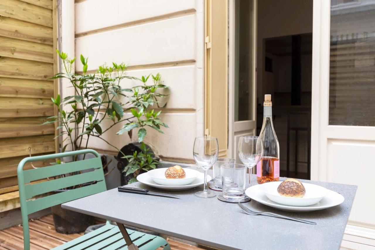 Guestready - Lovely Bright Flat With Private Patio Paris Ngoại thất bức ảnh